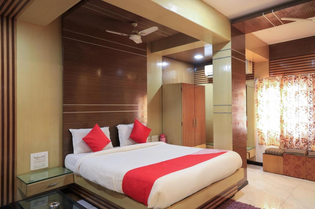 Oyo Flagship 77764 Hotel Rahul Ganeshpeth Colony Nagpur Exterior foto